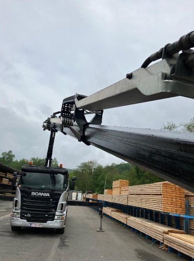 Camion Scania à vendre chez Mery Bois